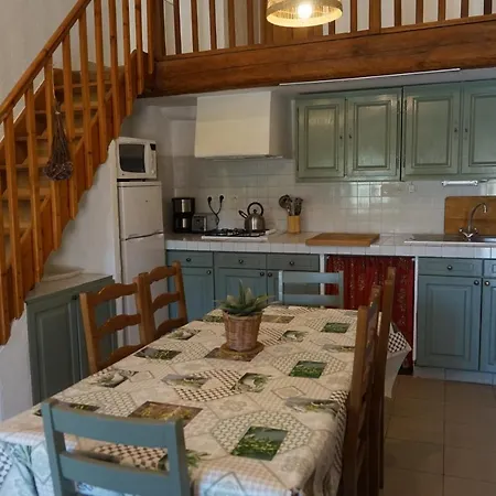 Appartement Avec Jardin A 6 Km Des Plages
